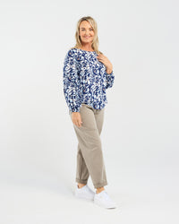 Donna Pintuck Sleeve Top (Navy)