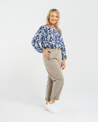 Jana Double Pocket Pant